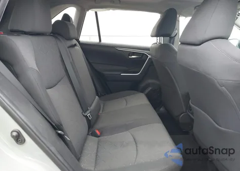 2021 Toyota Rav4 Hybrid Xle z USA, uszkodzony, nr VIN 4T3RWRFV5MU016967